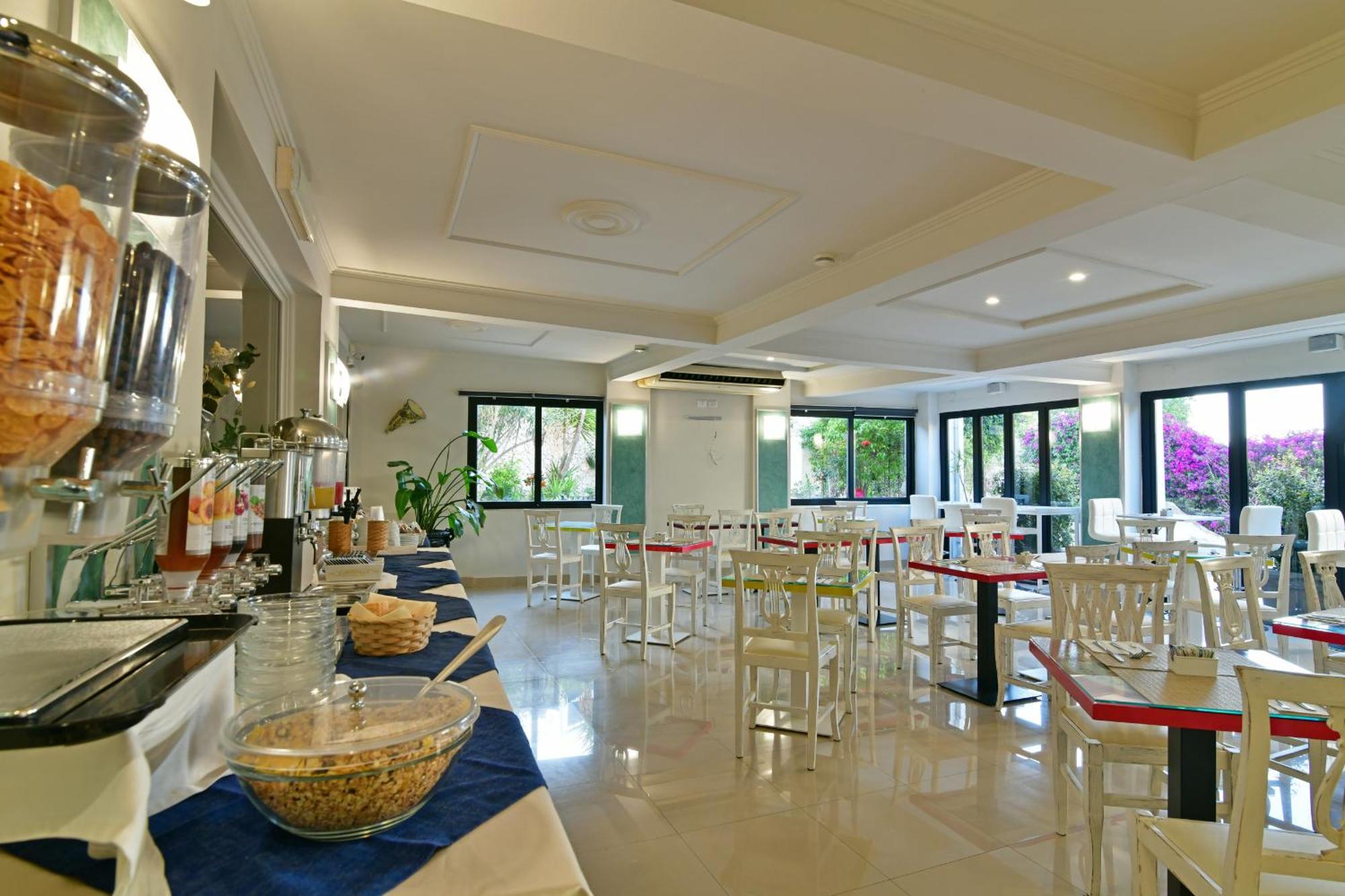 Hotel & Apartments Villa Linda Giardini-Naxos Exterior foto