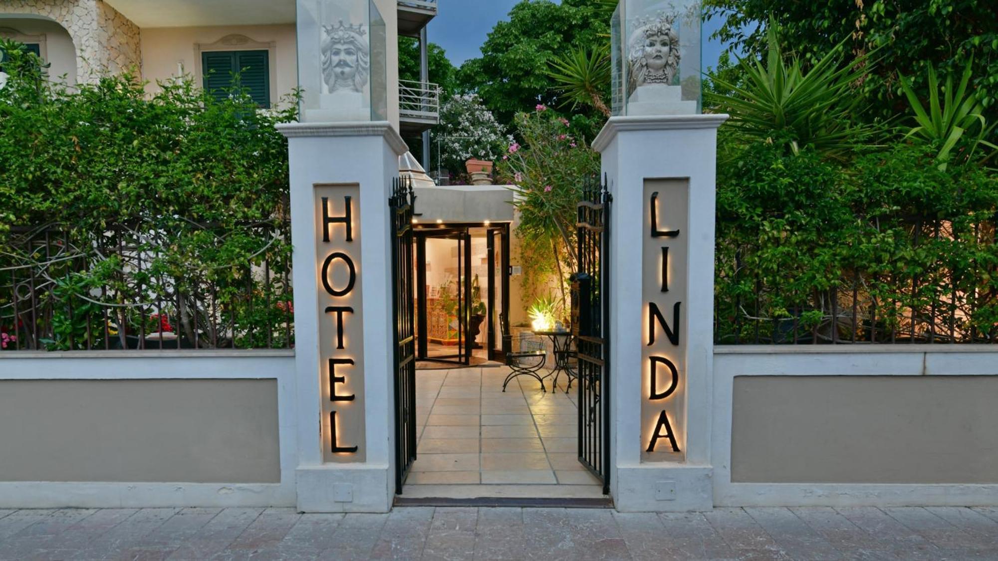 Hotel & Apartments Villa Linda Giardini-Naxos Exterior foto